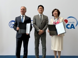 日本はパナマの中小零細企業を支援:JICAによるパナマ向けの初の海外投融資案件の契約書交換セレモニー(3月12日)